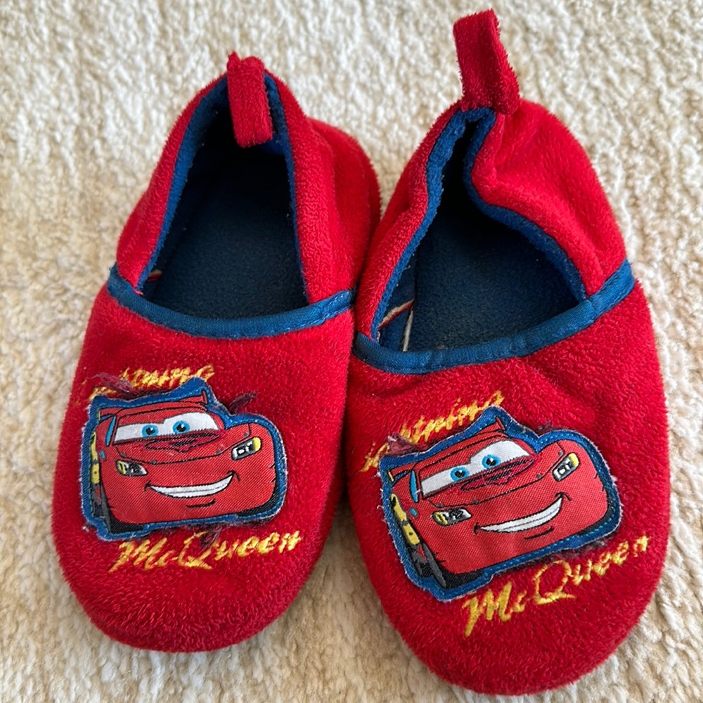 Kids slippers